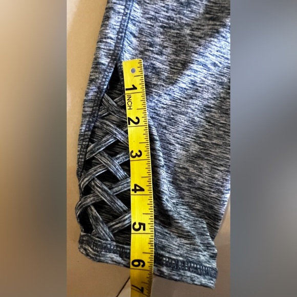 Everlast sport Capri pants gray polyester and spandex size M - Picture 7 of 12